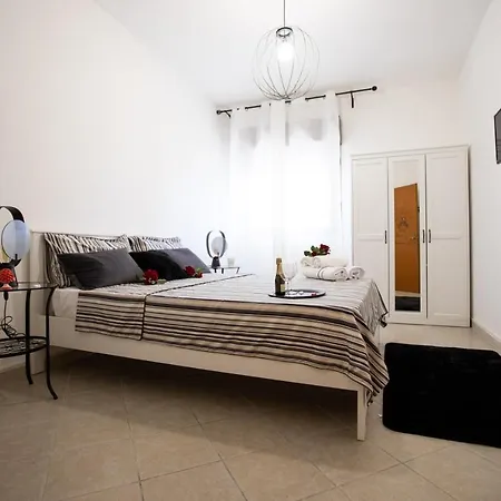 Appartement La Casa Di Nana' Locazione Turistica à Palerme Extérieur photo