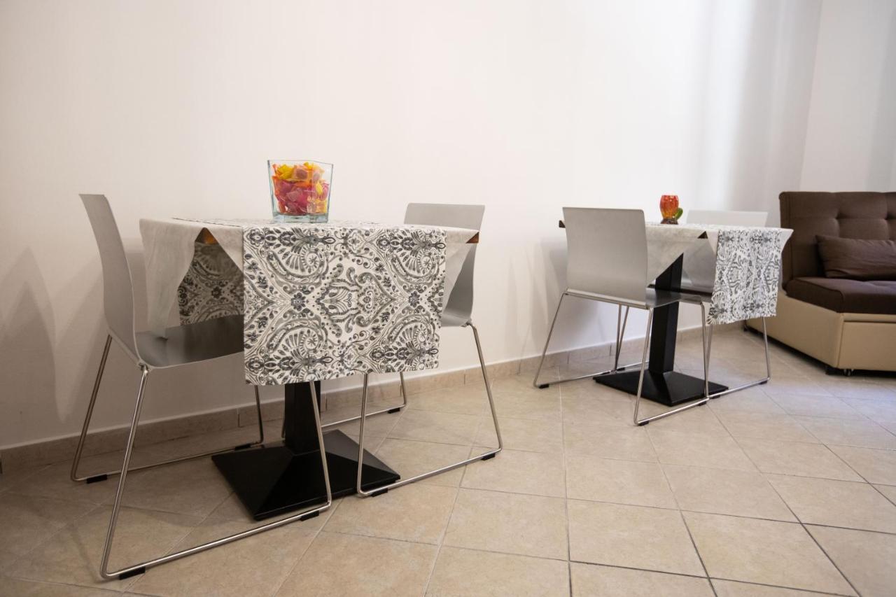 La Casa Di Nana' Locazione Turistica Appartement